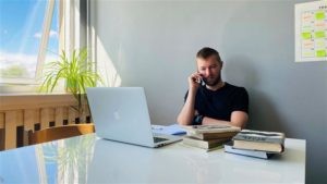 Kas teraapia või teater?