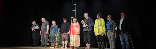 Omadele võõras, võõrastele oma