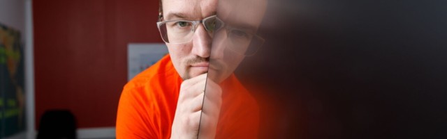 Salv kaasas 1,5 miljonit eurot, et aidata  Briti pankadel rahapesuga võidelda