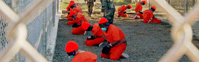 19 aastat tagasi šokeeris maailma Guantanamo vangide piinamine kirurgiliste maskidega?