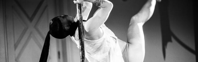 Maria Krugovaya proosa: Behind my skin