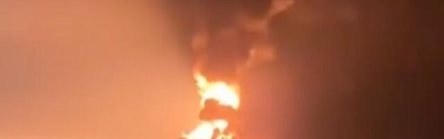 VIDEO: USA tanker sai tabamuse ja põles suure leegiga