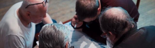 Tartu veidrate vanameeste ajaviide. „Nad lähevad närvi, kui ei võida“