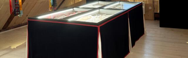 Obinitsa Muuseumis avati esimene ajaloolistele seto hõbeehetele pühendatud näitus Setomaal