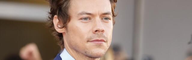 KLÕPS | „Tema füüsis on põhjus, miks ma hakkasin jooksmas käima!“ Harry Stylesi füüsiline vorm ajas fännid pöördesse