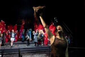 Metsä kuldane kuningas