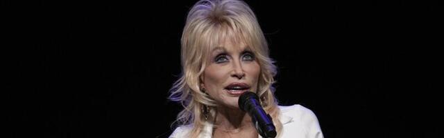 Dolly Parton on leinas_ kantritäht kaotas oma abikaasa