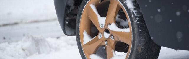 Семья из Эстонии застряла в снегу на автостраде во Франции