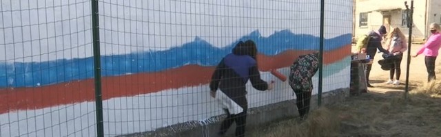 Ida-Viru noored maalivad vanadele seintele uusi lugusid