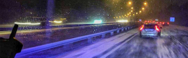 ETTEVAATUST: Lumesadu levib Soomes Helsingini välja, teed on eriti libedad
