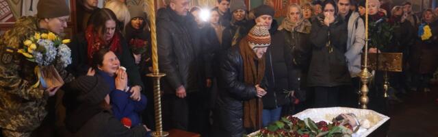 SÕJAPÄEVIK (1054. päev) | Rootsi saadab kuni kolm sõjalaeva ja luurelennuki Läänemerele patrullima