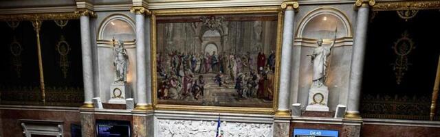 Prantsusmaa parlamendi liikmed lubasid, et ei lase end vaktsiinivastaste tapmisähvardustest mõjutada