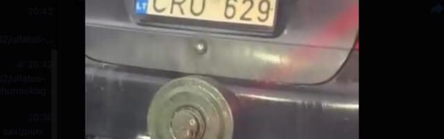 VIDEO: Leedus oli liikluses omapärane auto
