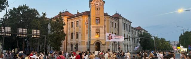 Zbog prebijanja i zatvaranja studenata – blokada kod Suda u Nišu večeras