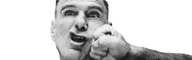 Bryan Adams jõuab oma seni ambitsioonikaima tuuriga sel aastal Riiga