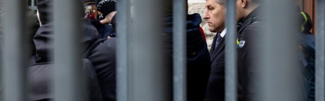 Kuidas osta Bentleyt ja õmmelda peaministrile frakki: aasta läbi Äripäeva fotode