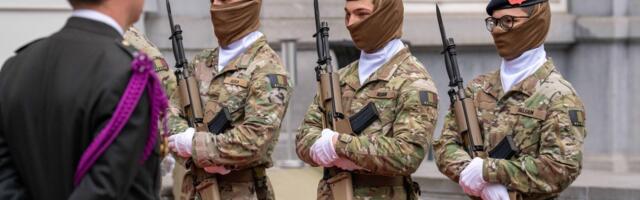 Uue seaduse järgi peavad saksa mehed küsima pikaajaliseks välismaal viibimiseks sõjaväe luba