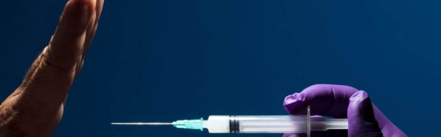 Poisslaste jaoks on Pfizeri vaktsiini kõrvaltoime ohtlikum kui COVID-19