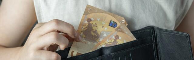 Eksperdid annavad nõu: kas vanemad peaksid lapsi rahaliselt toetama?