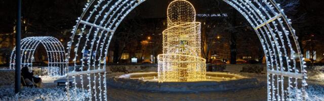 Tallinnas süttivad sajad jõulutuled: linnapilti kaunistab üle 300 valguslahenduse