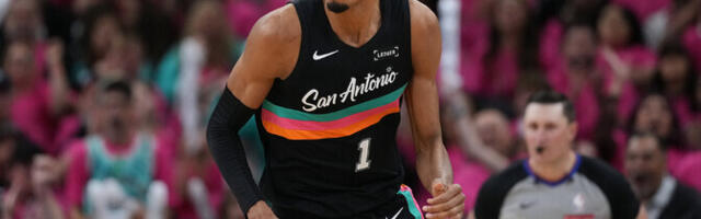 Ajalugu teinud Wembanyama vedas Spursi avamängus võidule