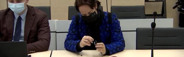 Reporter: Endine haridusminister ja Keskerakonna aseesimees Mailis Reps astus kohtu ette