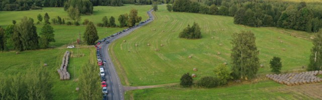 Galerii ⟩ Tuhanded avaldasid meelt vaktsineerimisvabaduse nimel