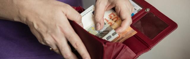 GRAAFIK | Kui palju peab vaesusest välja pääsemiseks tööd tegema? Eesti töötundide arv on üks suuremaid