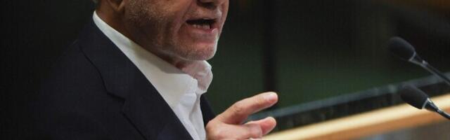 Iraani president palus naaberriikide ees konflikti pärast vabandust