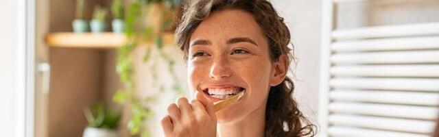 Hambaarst nimetab levinuimad vead hammaste hooldamisel