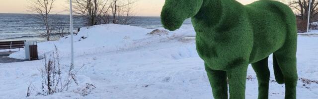 Sillamäe promenaadi uus skulptuur pannakse kevade saabumiseni varjule