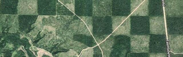 FOTO | Astronaut pildistas kosmosest jõge ümbritsevat tohutusuurt malelauda