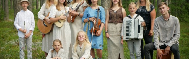 Kuu­sa­lu val­la noor­tean­sam­bel Uu­ri­kad esi­neb au­gus­tis mit­mel kont­ser­dil