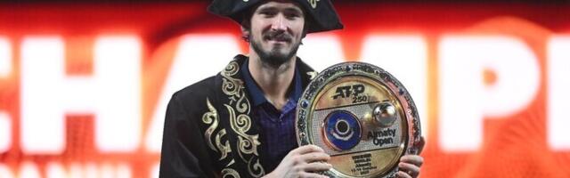 Endise maailma esireketi pikaks veninud võidupõud sai lõpu