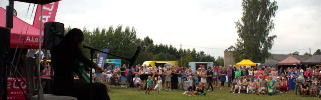 Väikse kaluriküla suur süda: Võiste Suvefestival on viis näidata, et ka maakohas on elujõudu, häid ideid ja päris elu