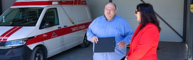 GALERII: Tartu Kiirabi avas Põlva haiglas uue baasi