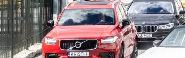 Erinumbrimärk ja hinnaline luksusmaastur: skandaalne "Kodutunde" produtsent Kristi Loigo teab, kuidas ennast poputada