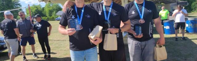 Hiidlased said mölkkys jälle püünele