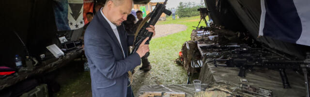 Anti Poolamets nõuab Pevkurilt aru riigikaitse õppe toetuste kohta