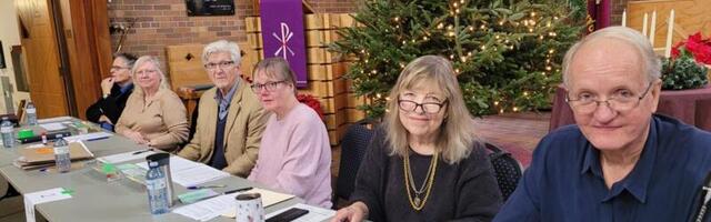 Mitmetahuline Toronto Peetri koguduse erikoosolek ja lähiaja tegevused