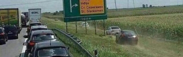 PORODICI IZ BEOGRADA ISPAO RANAC IZ GEPEKA TOKOM VOŽNJE Pronašli ga Crnogorci, otvorili pa se PRENERAZILI! Ubrzo dobili poziv od nepoznate Tamare