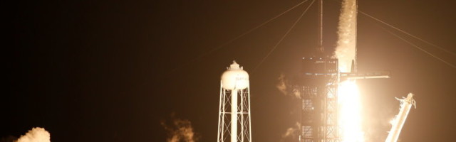 VIDEO | Täna öösel sündis ajalugu: esimene eraettevõte viis inimesed kosmosesse