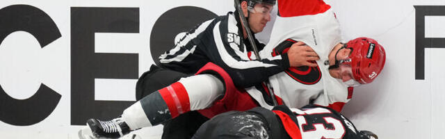 Carolina võitles end Stanley karikavõistlustel teise ringi