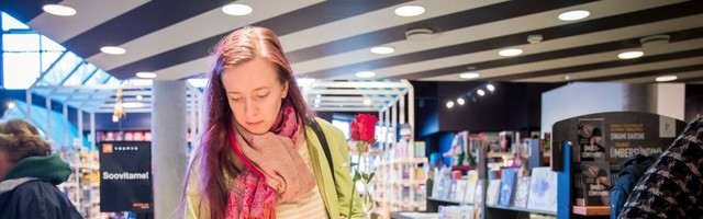 RAAMATUPODCAST | Raamatupoed on koroonalainetele hästi vastu pidanud. Milliseid raamatuid Eesti inimesed ostavad?