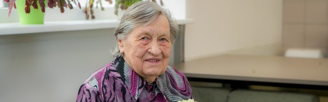 Homsest 102-aastane Selma Leesi on elurõõmus ja reibas