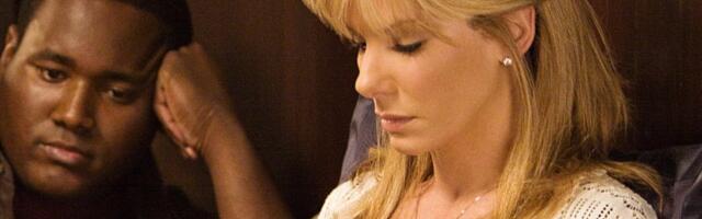 Hirmus õnnetus! Sandra Bullocki ekraanipartner võitleb pärast kodus kukkumist haiglas elu eest 