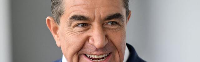 Donald Trumpi saadik loodab Itaalia jalgpallikoondise tagaukse kaudu MM-ile aidata