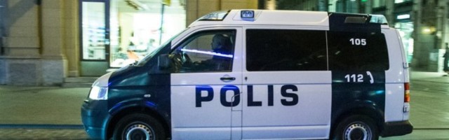 Soomes mõisteti vangi WC ja vahelae kaudu ehtepoes vargil käinud Eestist pärit mehed