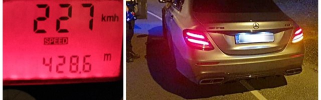 Mercedes-AMG kihutas Pirita teel 227 km/h, juht oli reisijatel soovitanud ka turvavööd kinni panna