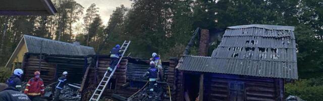 TULEKAHJU | Jõeranna külas hävis abihoone